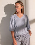 VAYEN v neck relaxed pull light grey